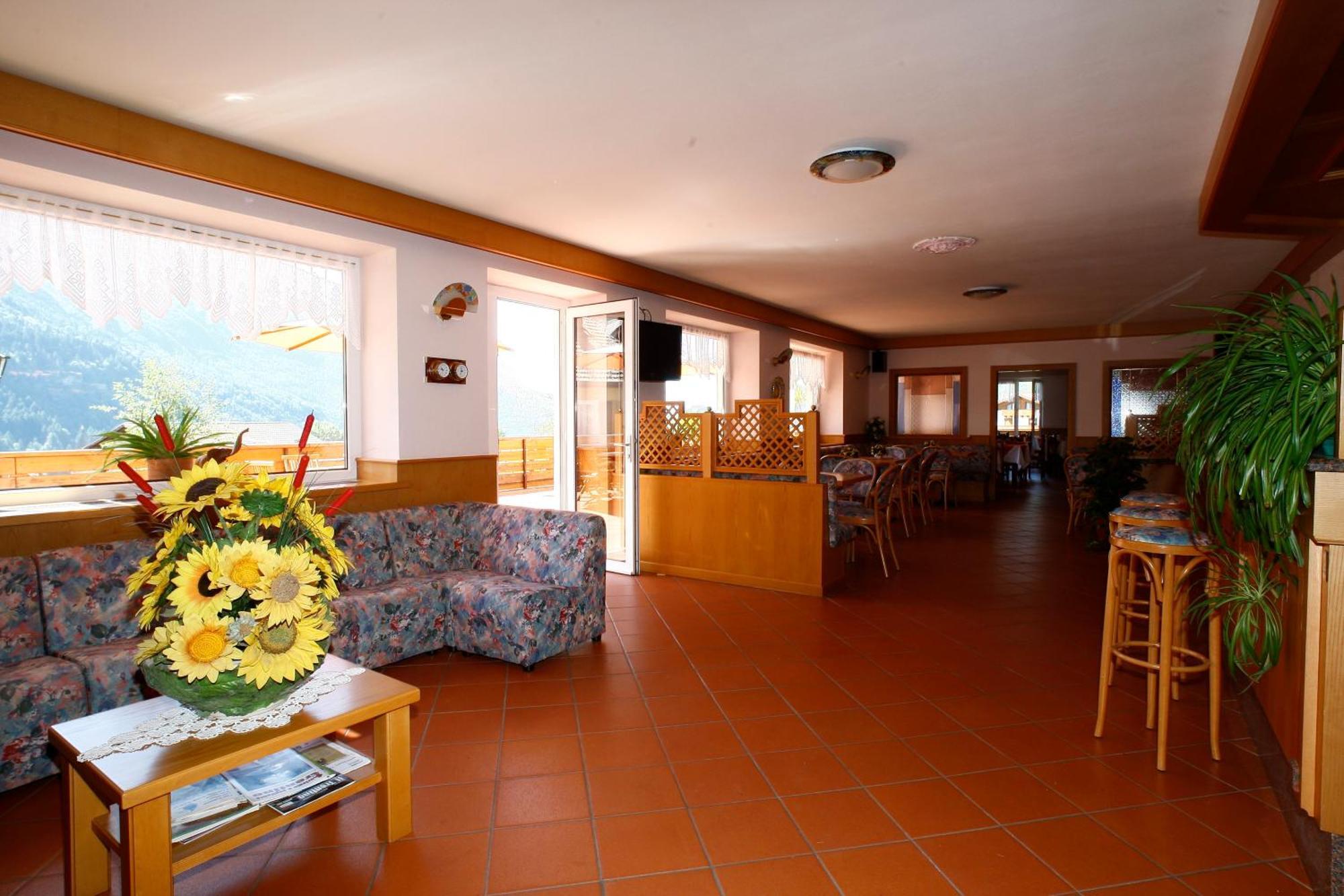 Hotel Garni Villanova Molveno Exterior foto